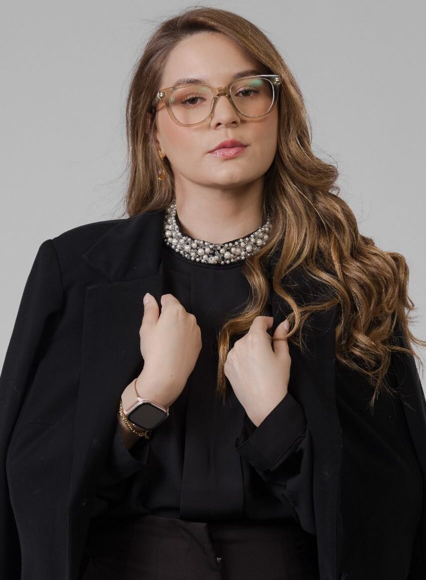 Dra. Bianca Nascimento — Advogada especialista em passivos empresariais | Nascimento Advogados Associados